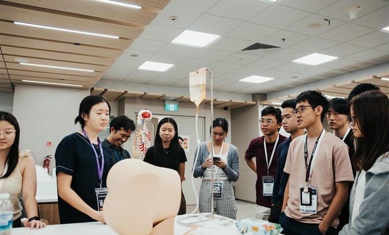 perform a lumbar puncture on a task trainer perform a lumbar puncture on a task trainer