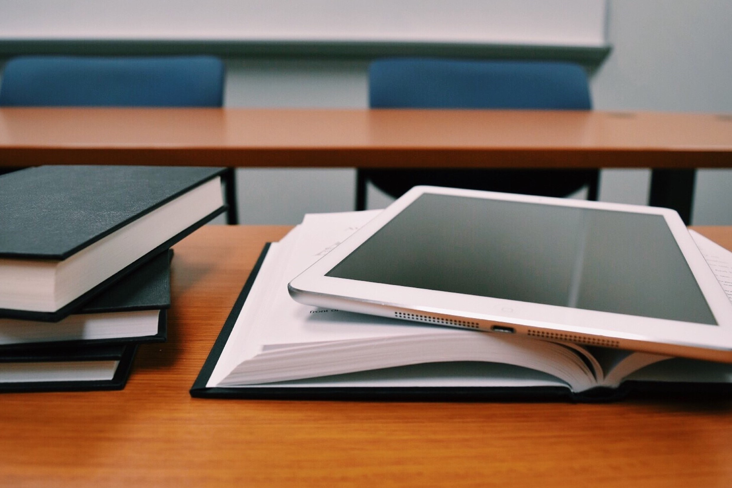 books-classroom-close-up-289737