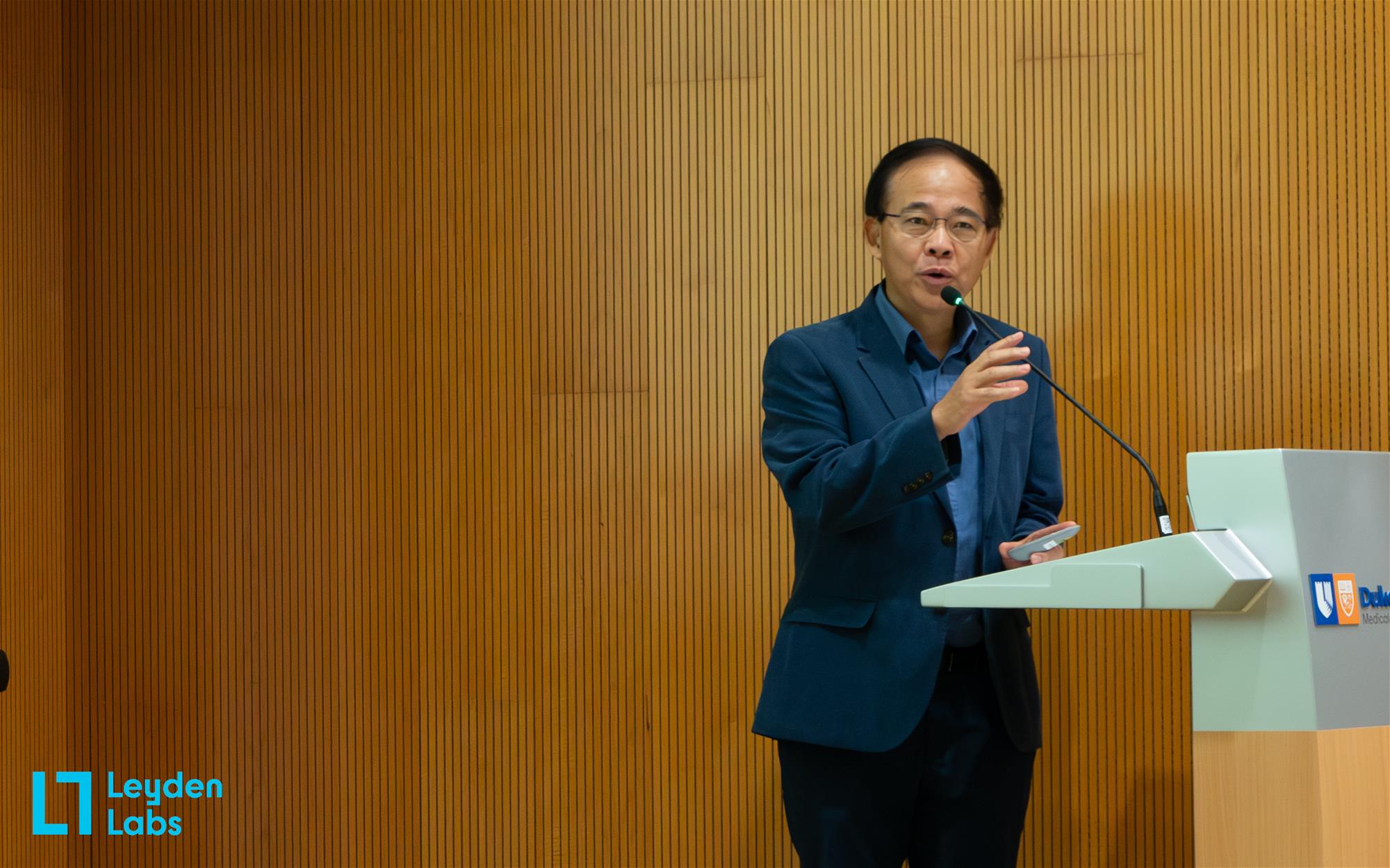 Prof Wang Linfa at Leyden Labs Symposium