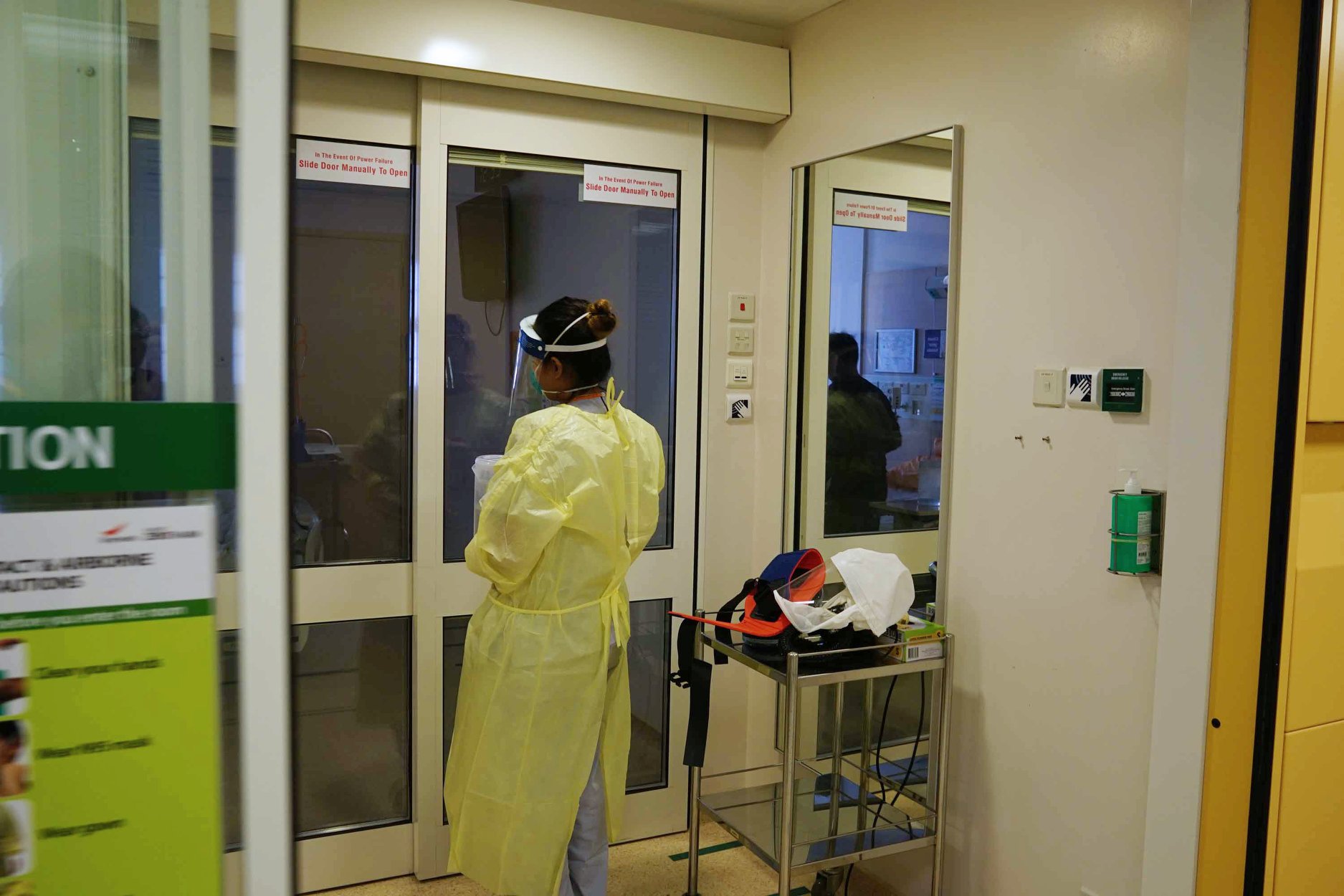 Staff wearing PPE at ICU