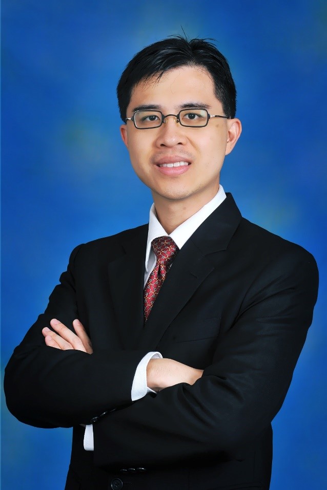 Dr Amos Loh 