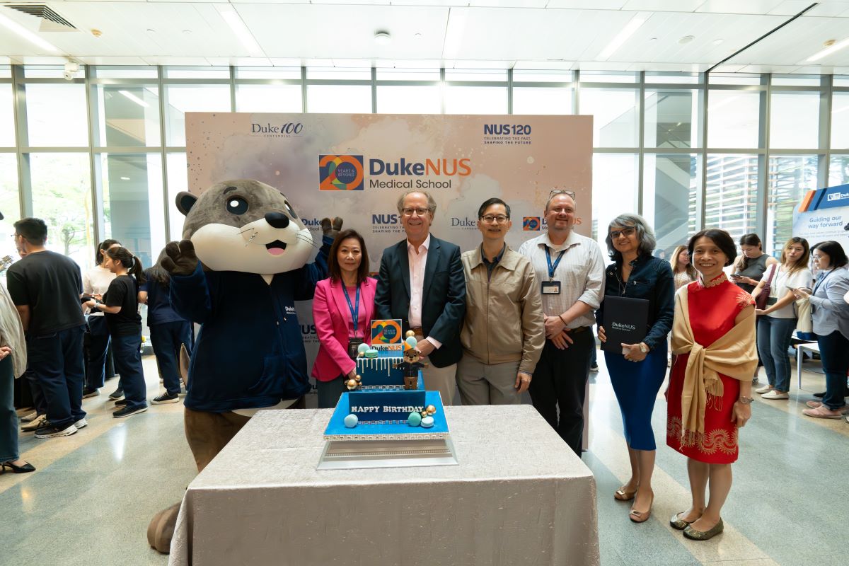 Duke-NUS concludes 20th Anniversary celebrations by unveiling official mascot