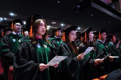 gradDSC04360_edited