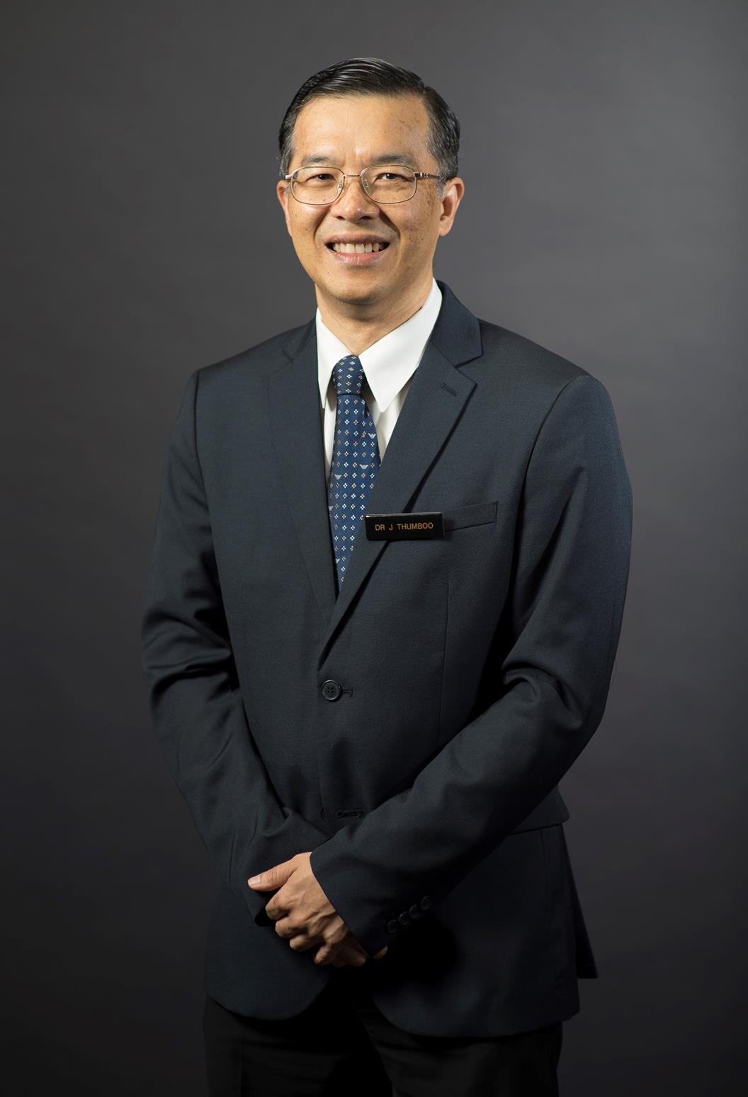 Professor Julian Thumboo