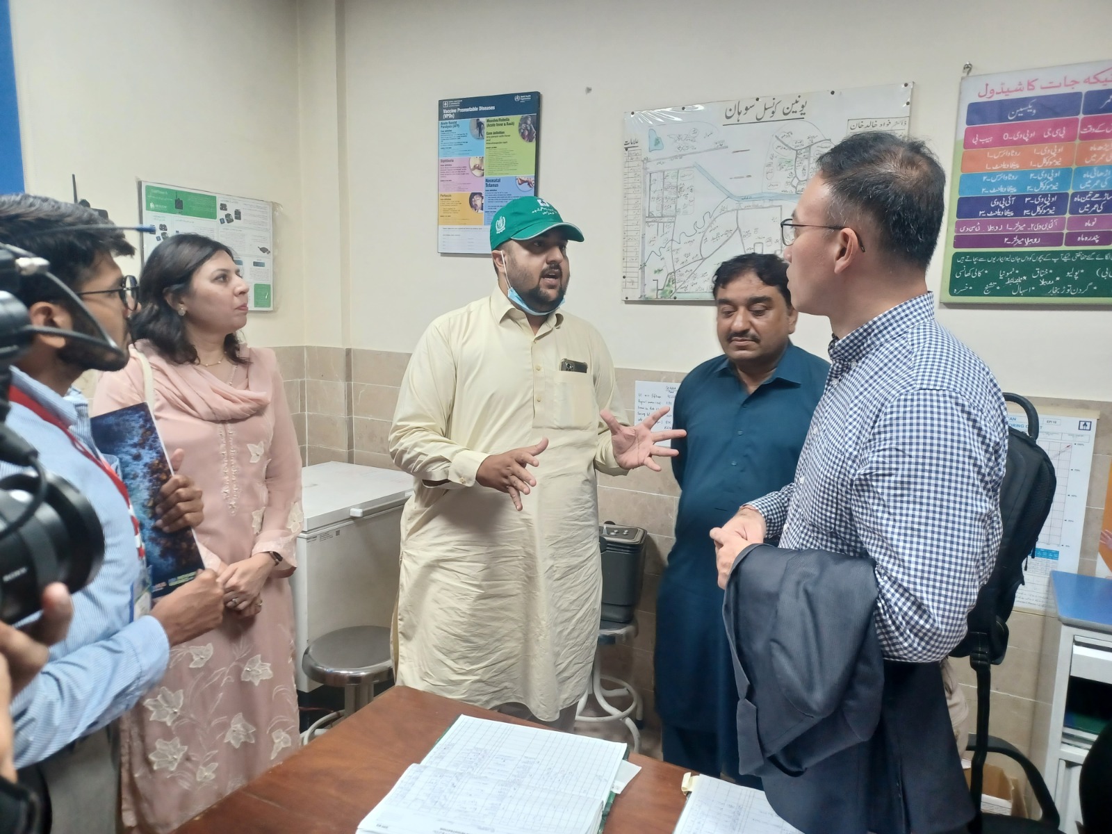 Discussions with healthcare and community leaders in a vaccination clinic