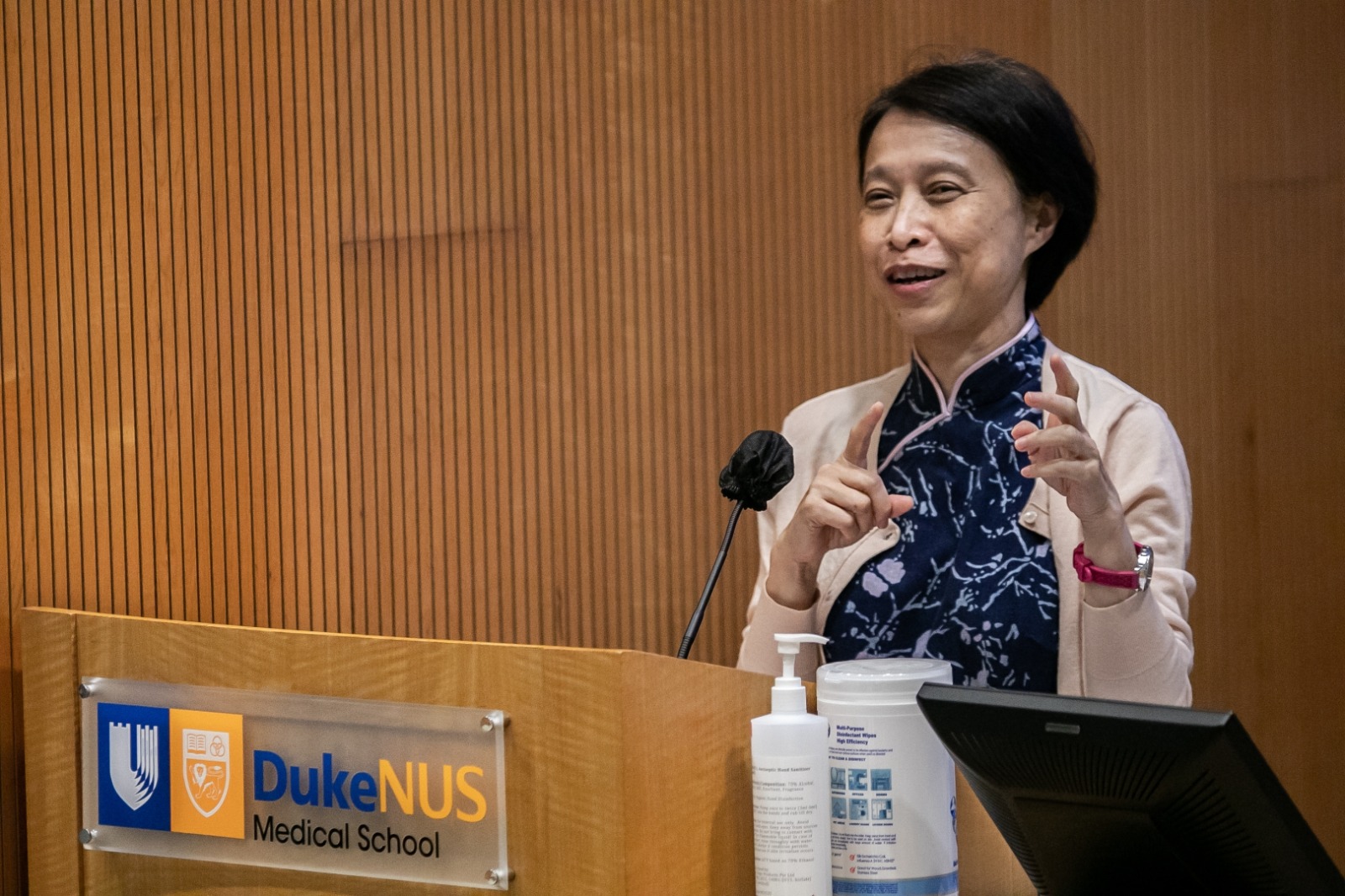 Vice-Dean for Academic and Clinical Development Clinical Associate Professor Chow Wan Cheng