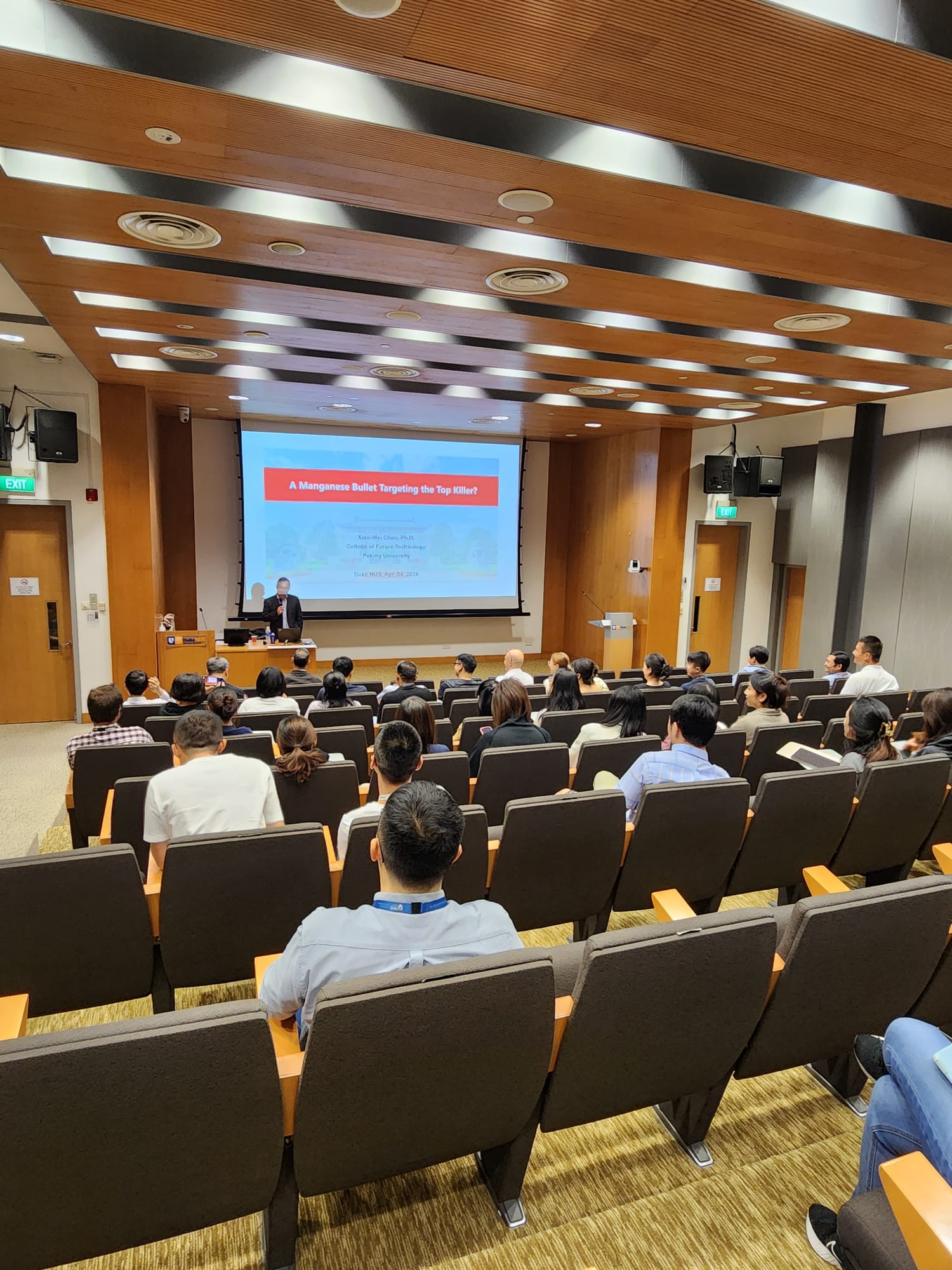 CVMD Seminar Series - Seminar talk by Dr Xiao Wei Chen - "A manganese ...