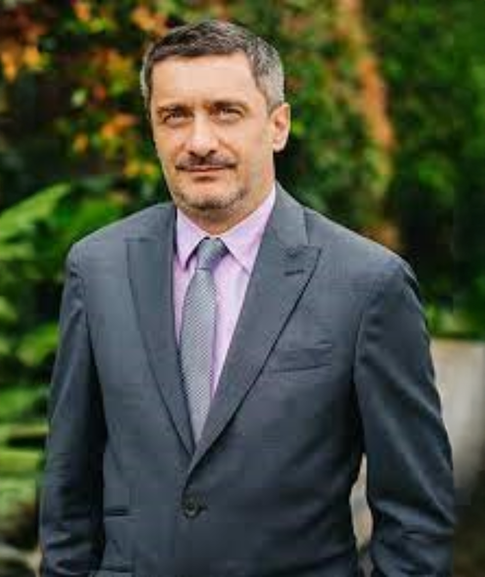 Theme 5_Prof Enrico (resize)