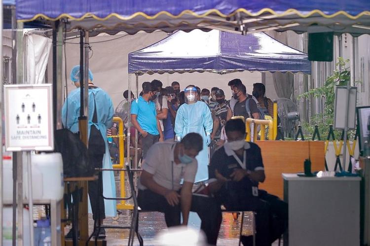 workers-waiting-to-move-out-of-westlite-woodlands-dormitory