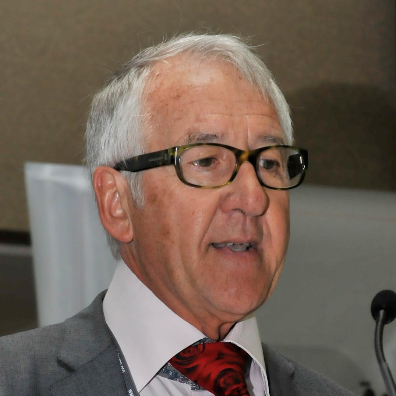 Stuart Walker 2020